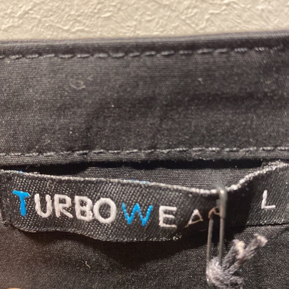 Dress - Picture 6 of 7